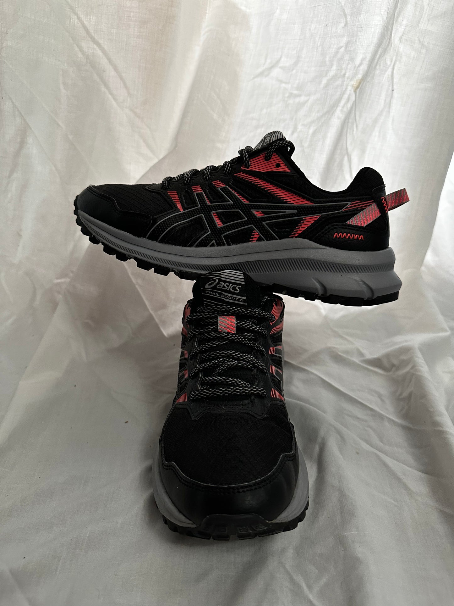 ASICS