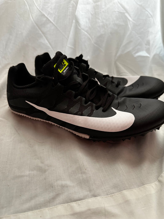 Nike track spikes (pre-owned)